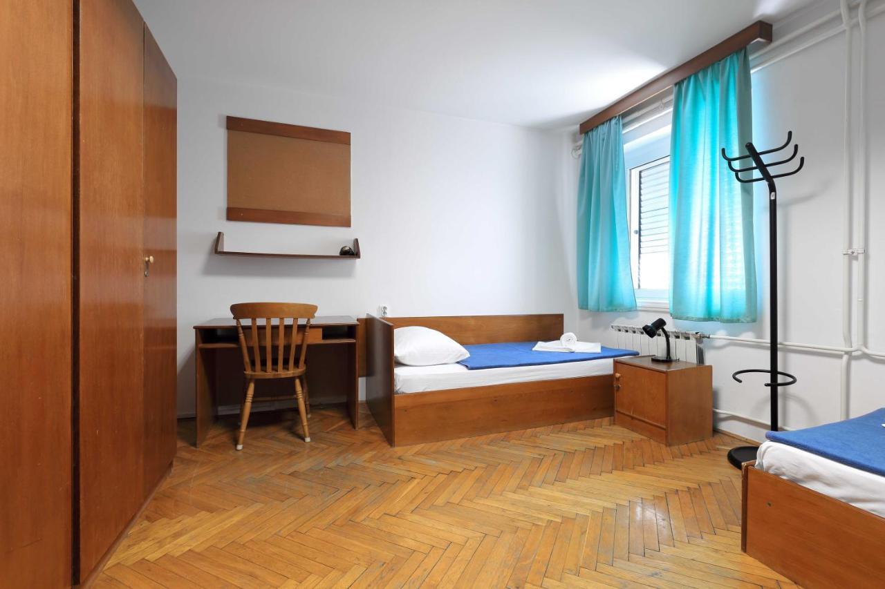 Rooms Studentsko Naselje Ivan Goran Kovacic Rijeka Exteriör bild